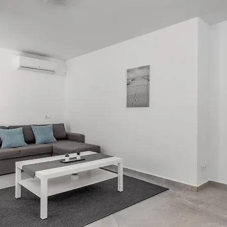 Flat Near The Movida By Costarentals - Ref 170 Appartement