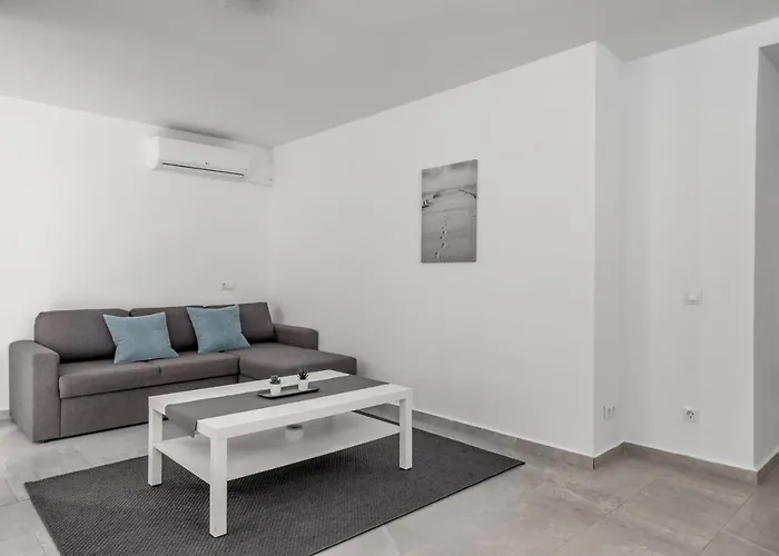 Flat Near The Movida By Costarentals - Ref 170 Appartement